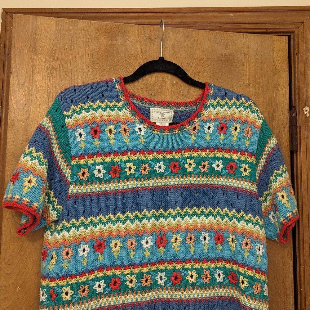 Vintage Susan Bristol Fun Pattern Floral Colorful Sweater